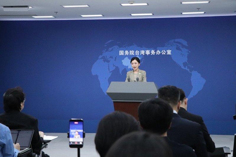 中国国台办发言人张晗24日表示，要谋求台海和平，就必须坚决反对形形色色的台独分裂...